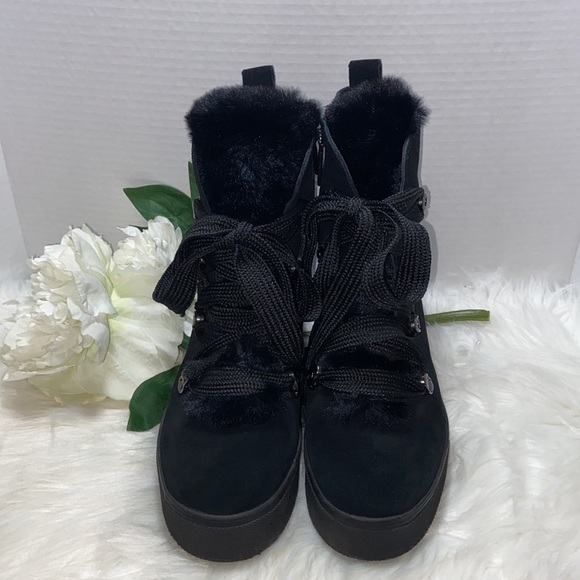 J SLIDES - WOMEN'S WHITNEY BOOTS - BLACK SUEDE SIZE 7.5M - Picture 5 of 17